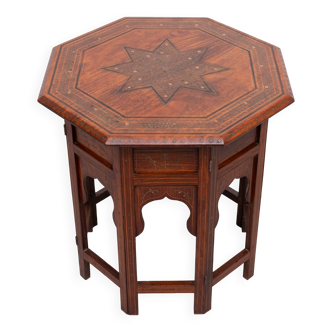 Fabulous Hoshiarpur Anglo Indian brass inlaid hardwood occasional coffee ta