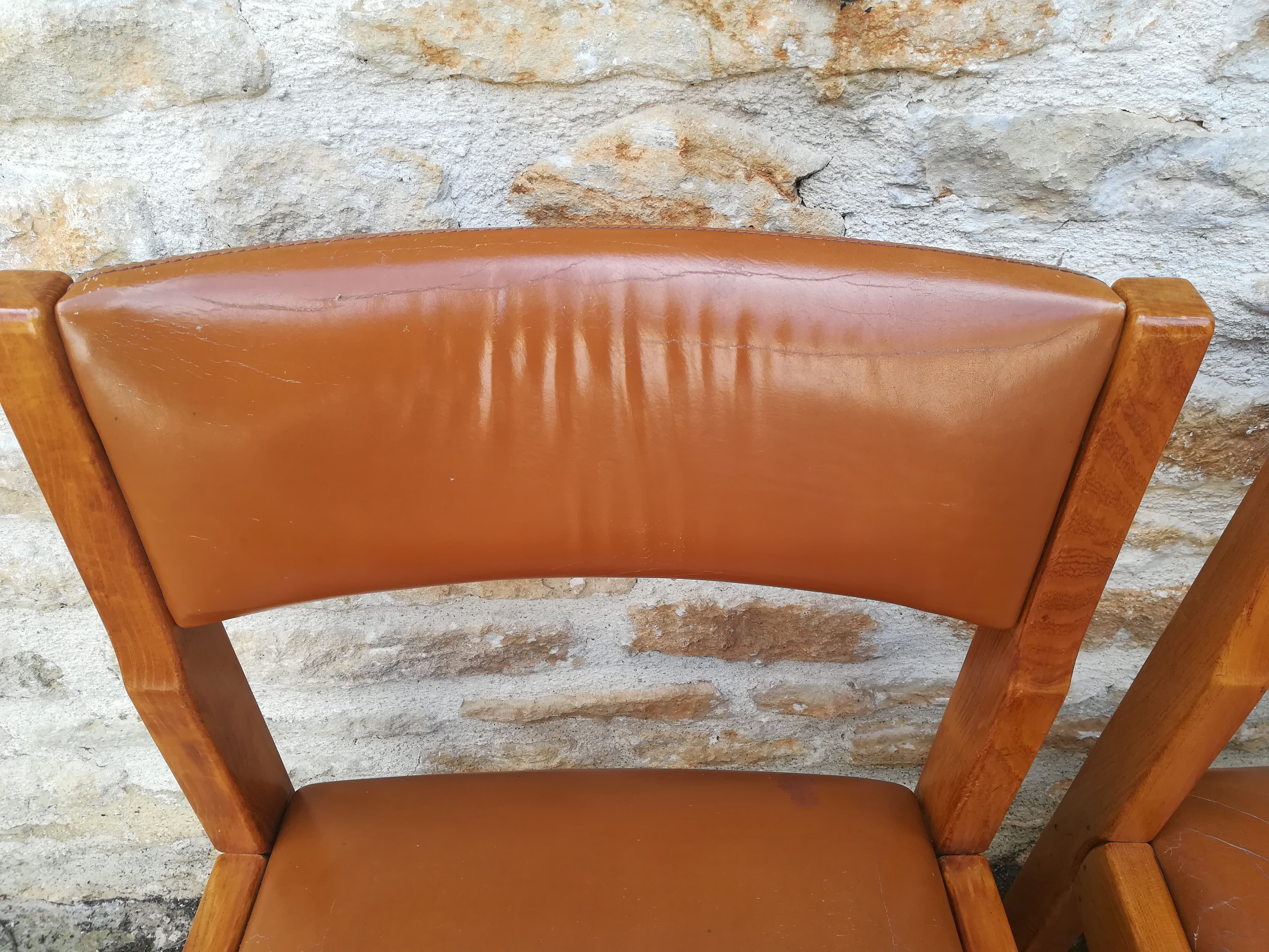 Maison Regain chairs in elm and leather