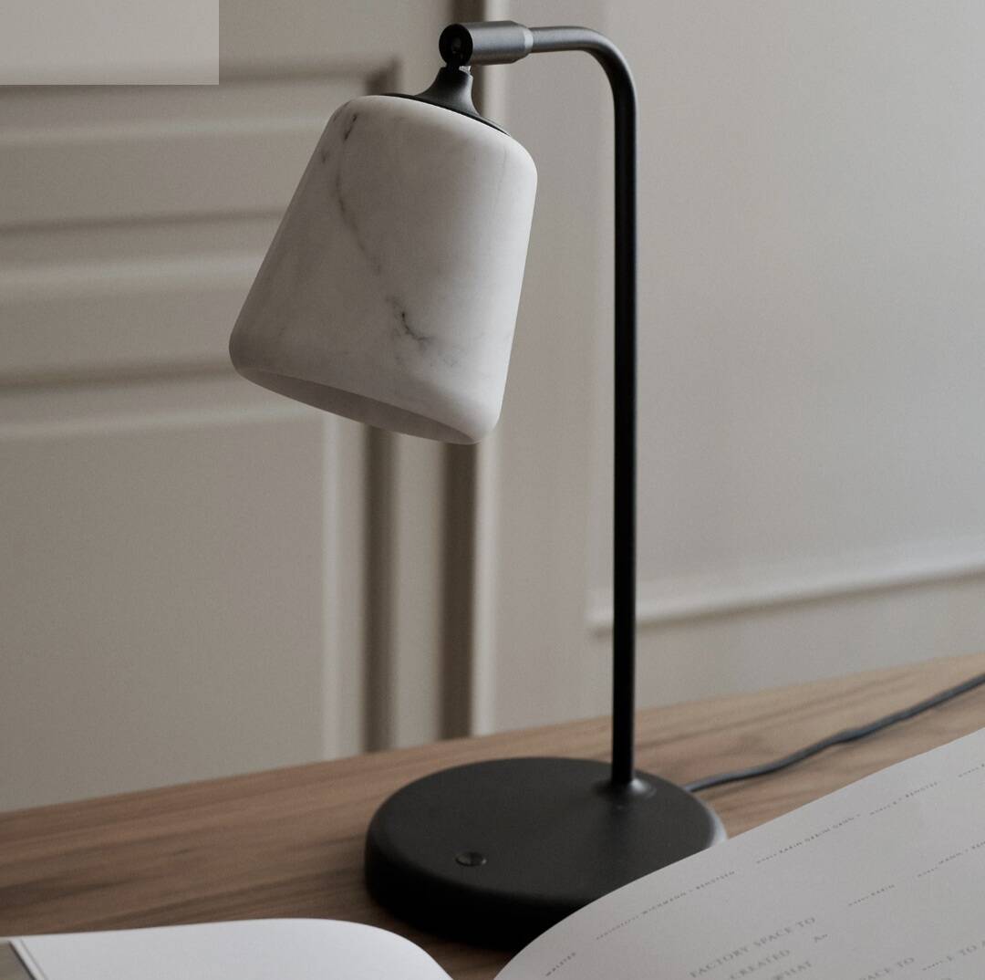 Lampe Material New Works  - Design Noergaard & Kechayas - Marbre/Acier