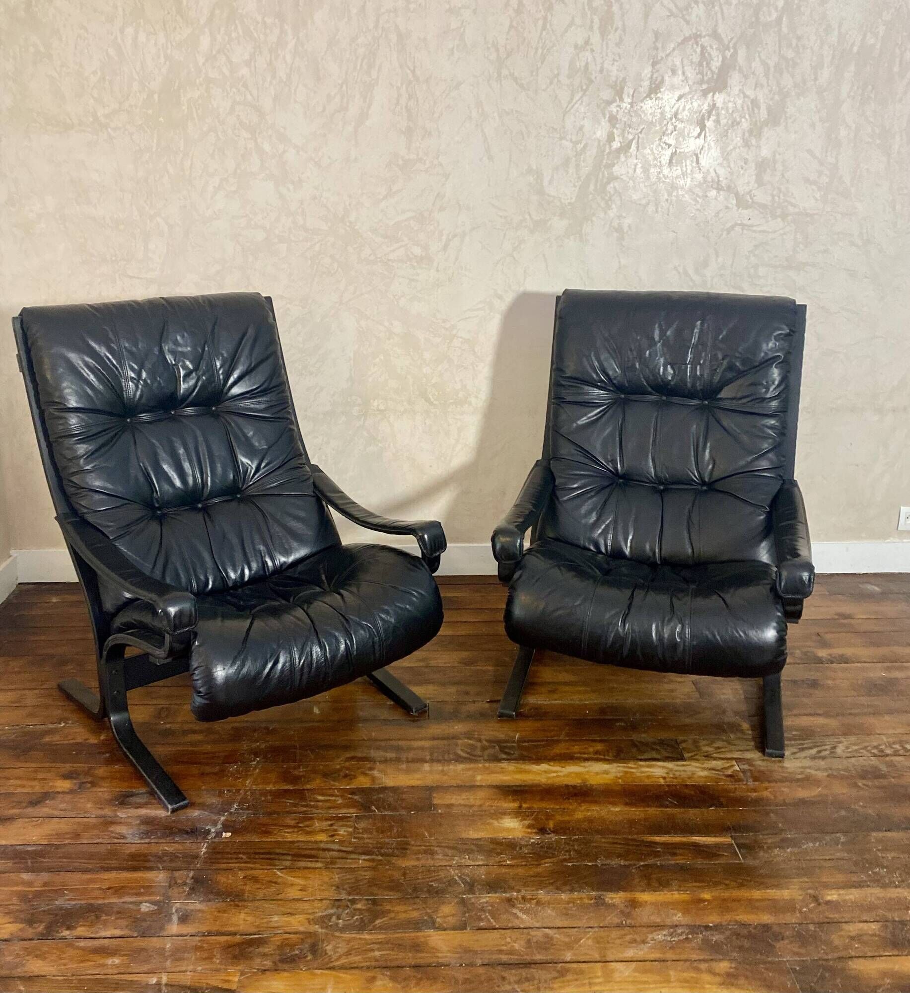 Pair of vintage Westnofa Siesta armchairs by Ingmar Relling 1960.