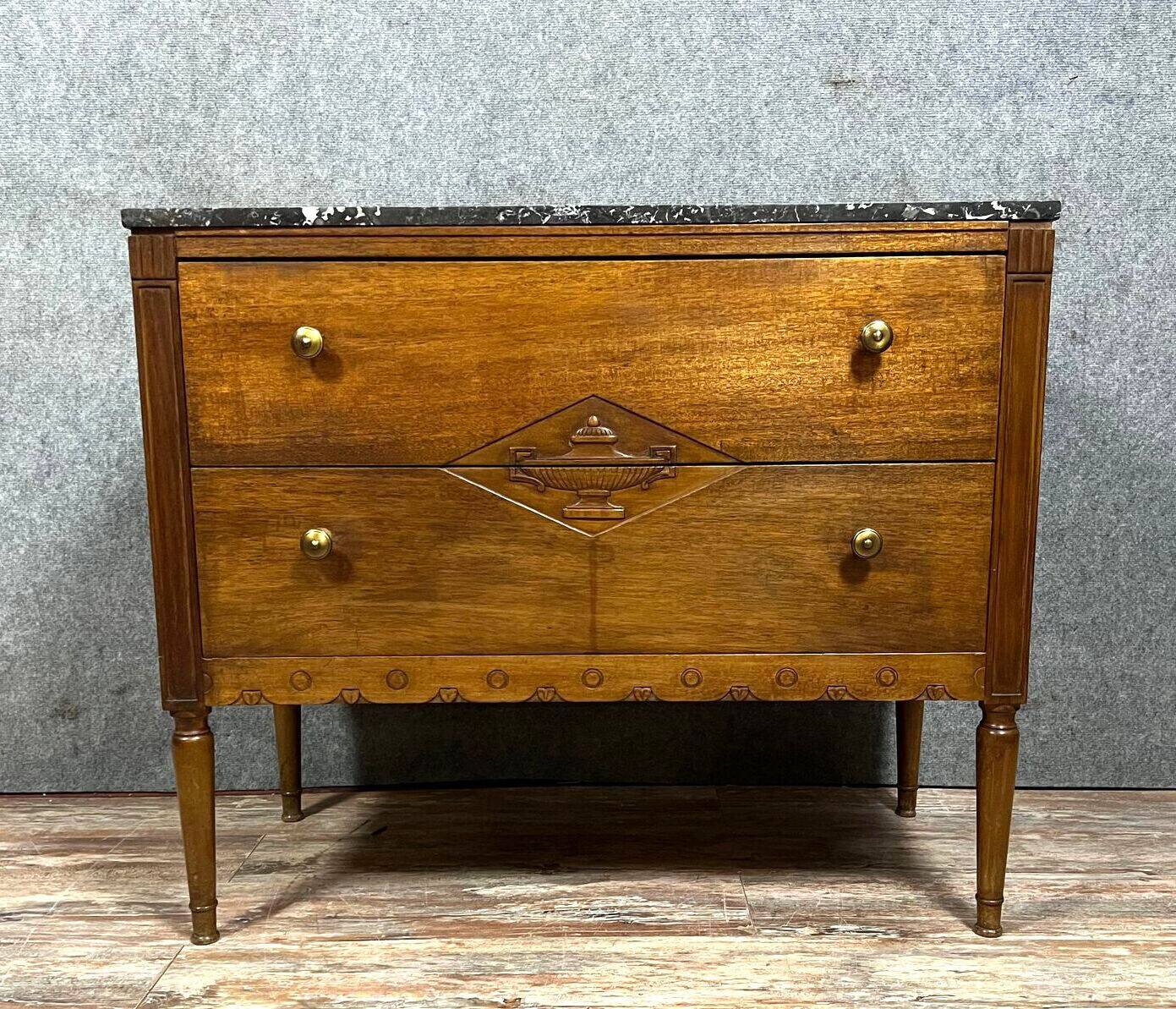 Directoire period sauté chest of drawers in mahogany and stained wood circa 1800