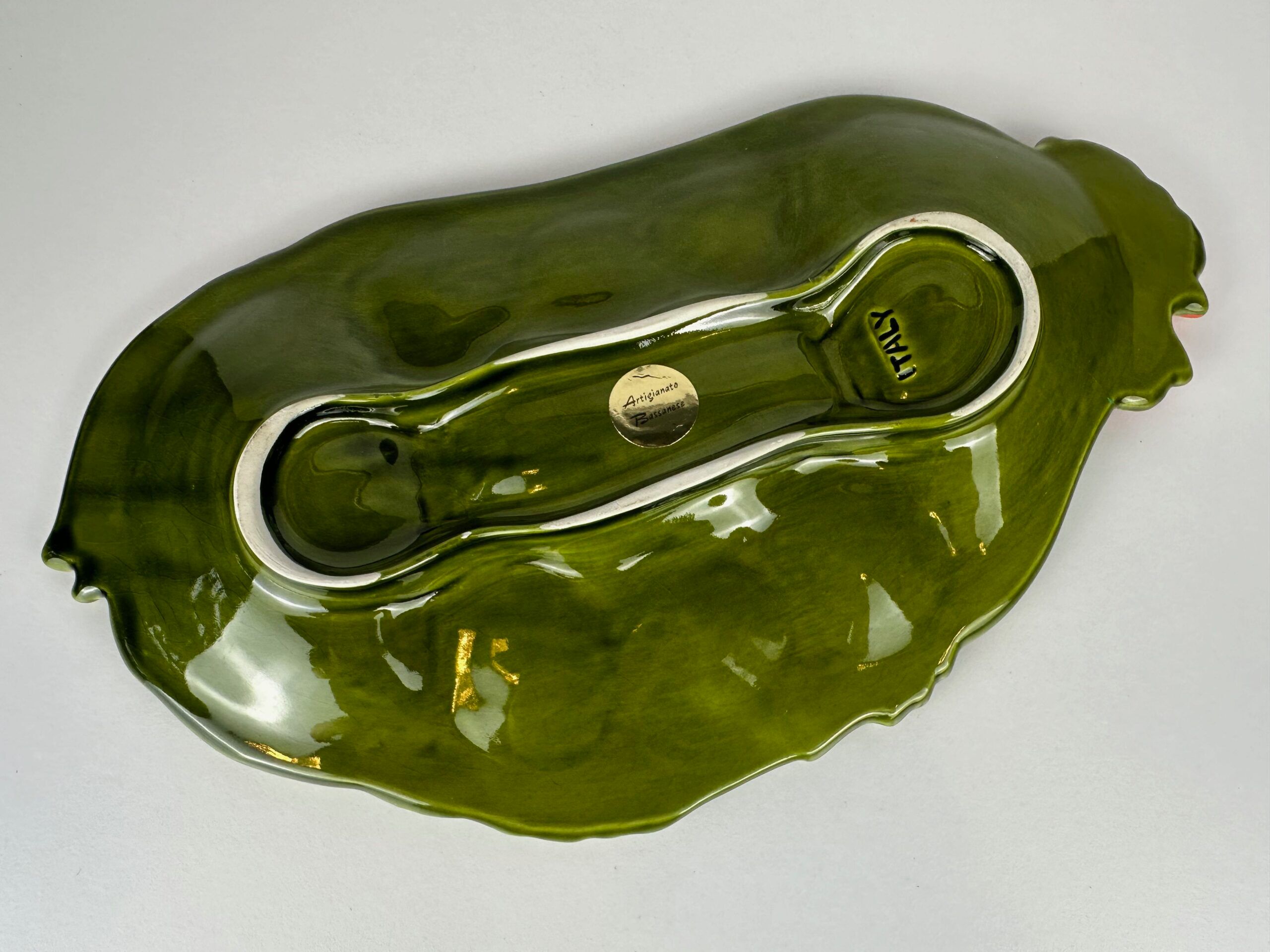 Vintage majolica serving dish – eggs