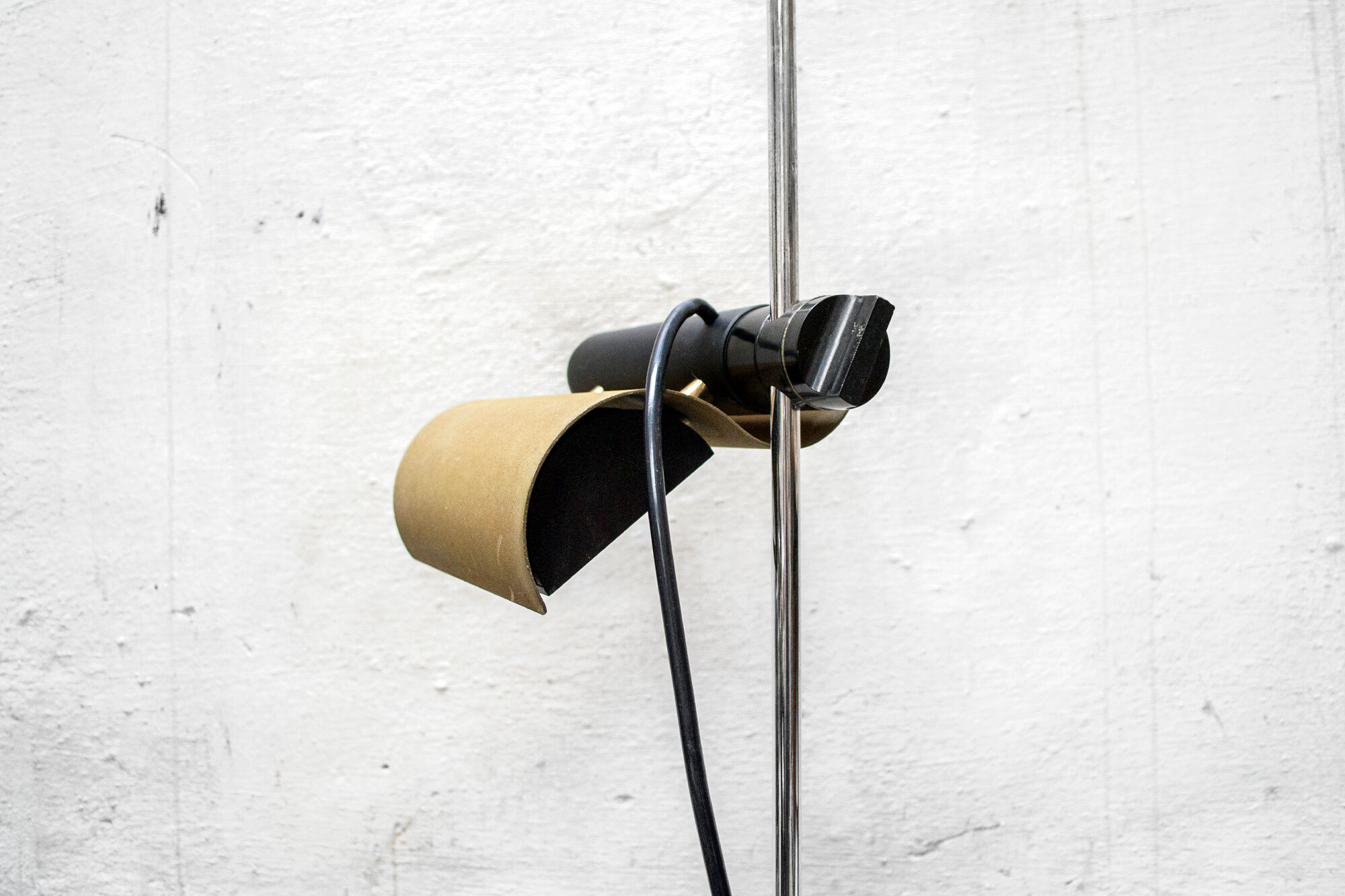 Dim 333 floor lamp by Vico Magistretti for Oluce Italia 1975