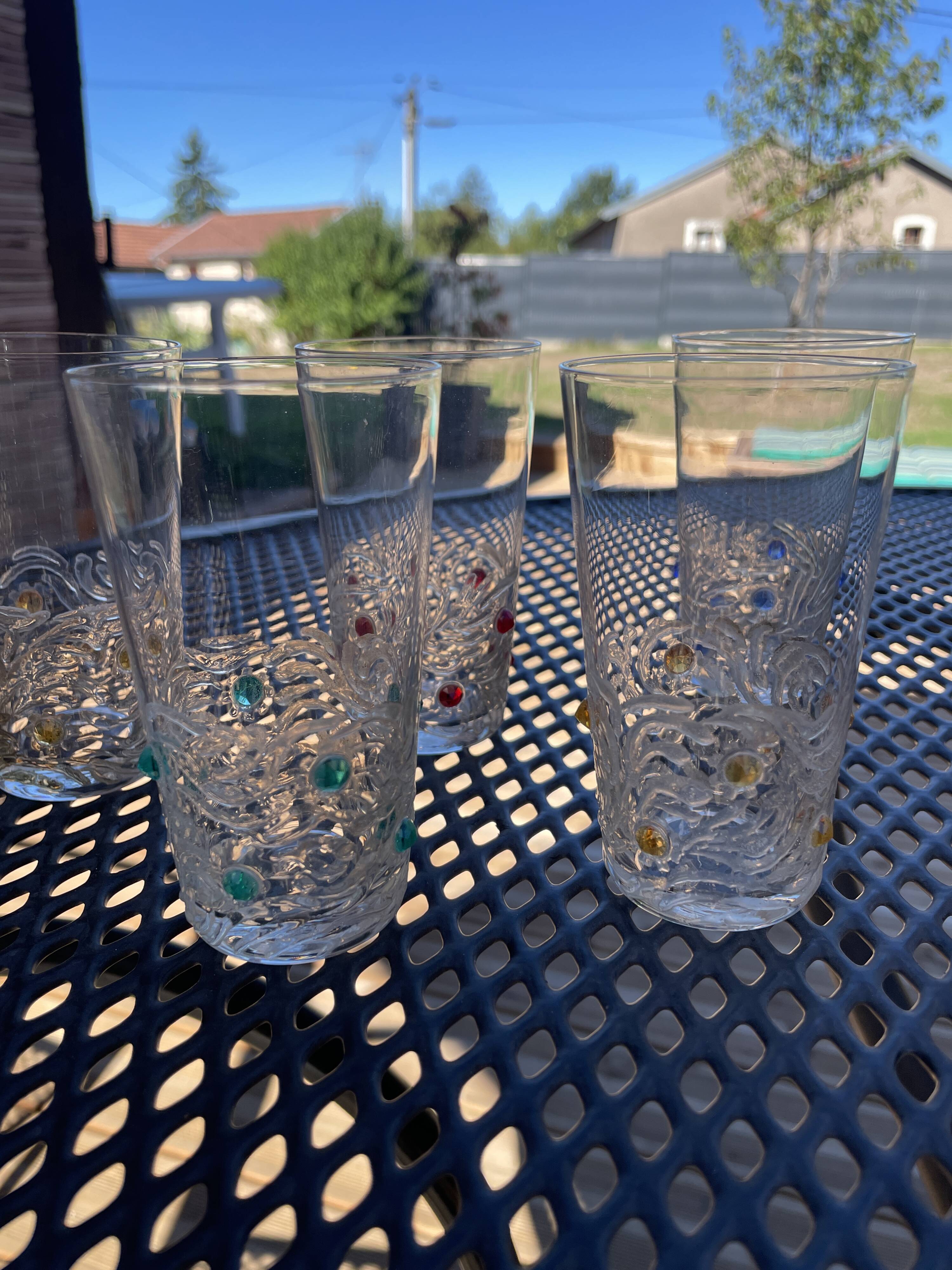 6 gobelets en verre avec des cabochons de couleur porto limoncello