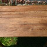Oak table with turned legs