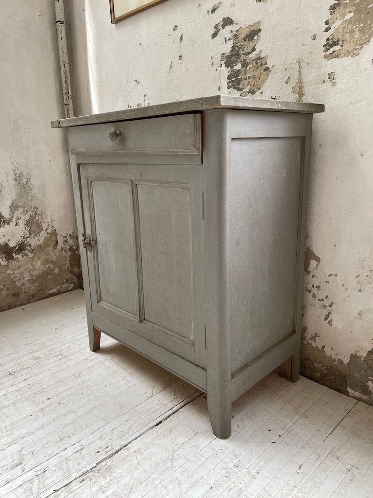 Confectioner furniture loom gray blue