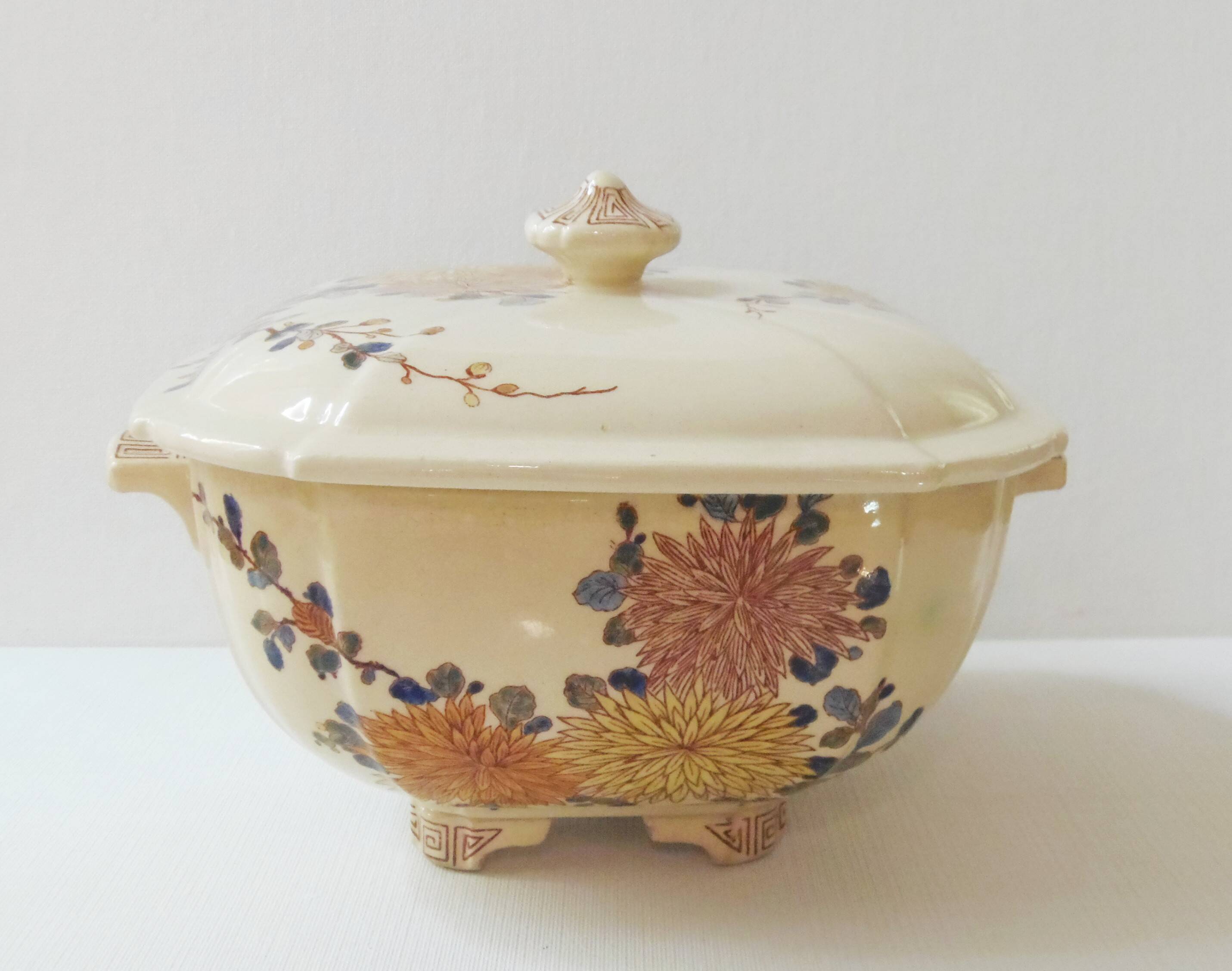 Soupière Ancienne Fleurs Polychromes Gien 19ème