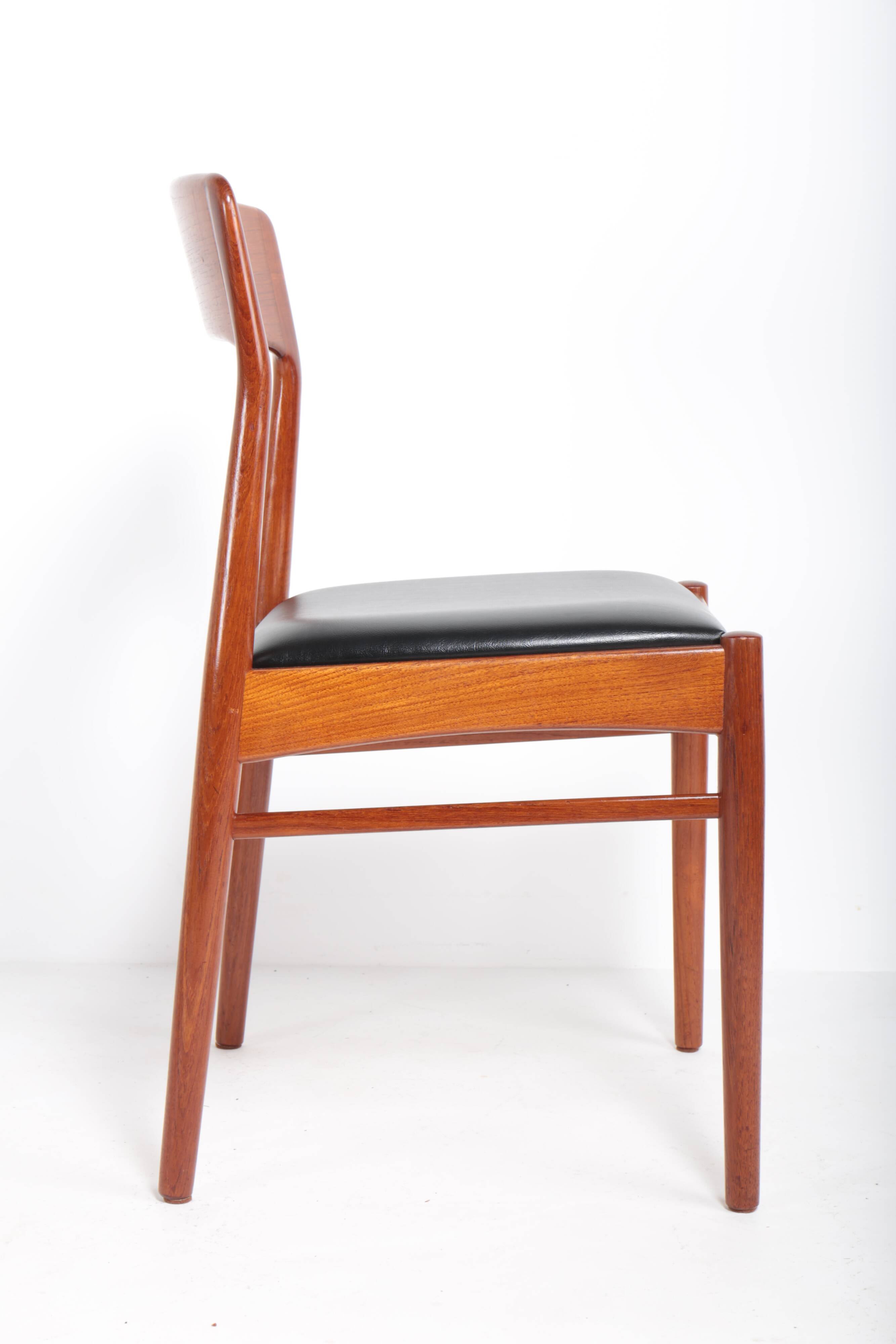 Set of 6 Model 26 chairs by Henning Kjaernulf - KS Korup Stolefabrik