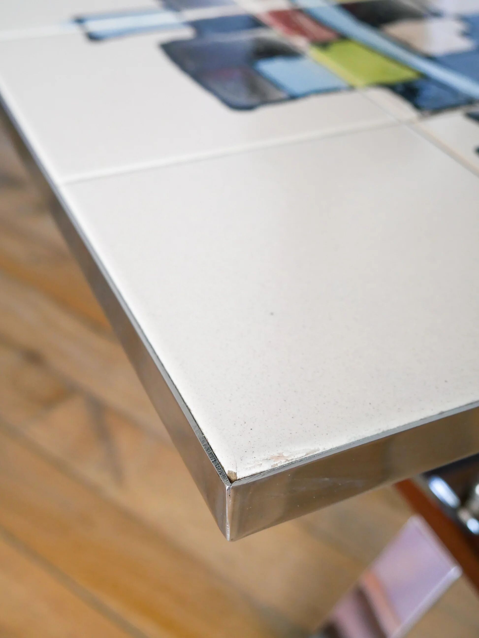 Ceramic coffee table, chrome and teak legs, Space Age, signed, 1970.