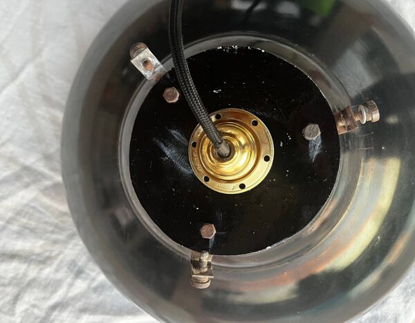Suspension industrielle XXL en tôle émaillée noire