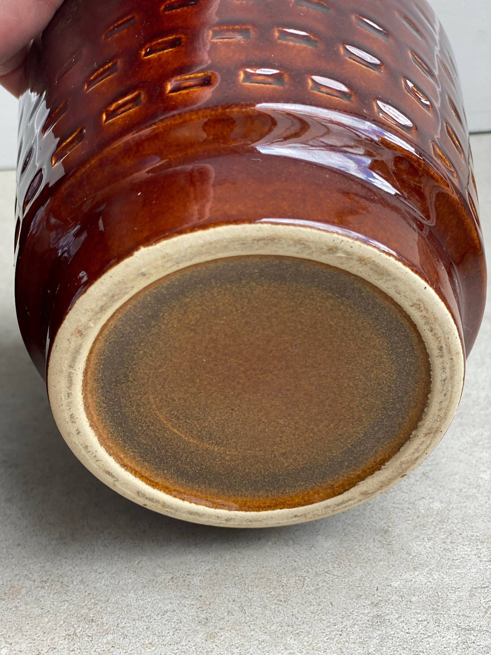 Set of 2 vintage planters - brown ceramic