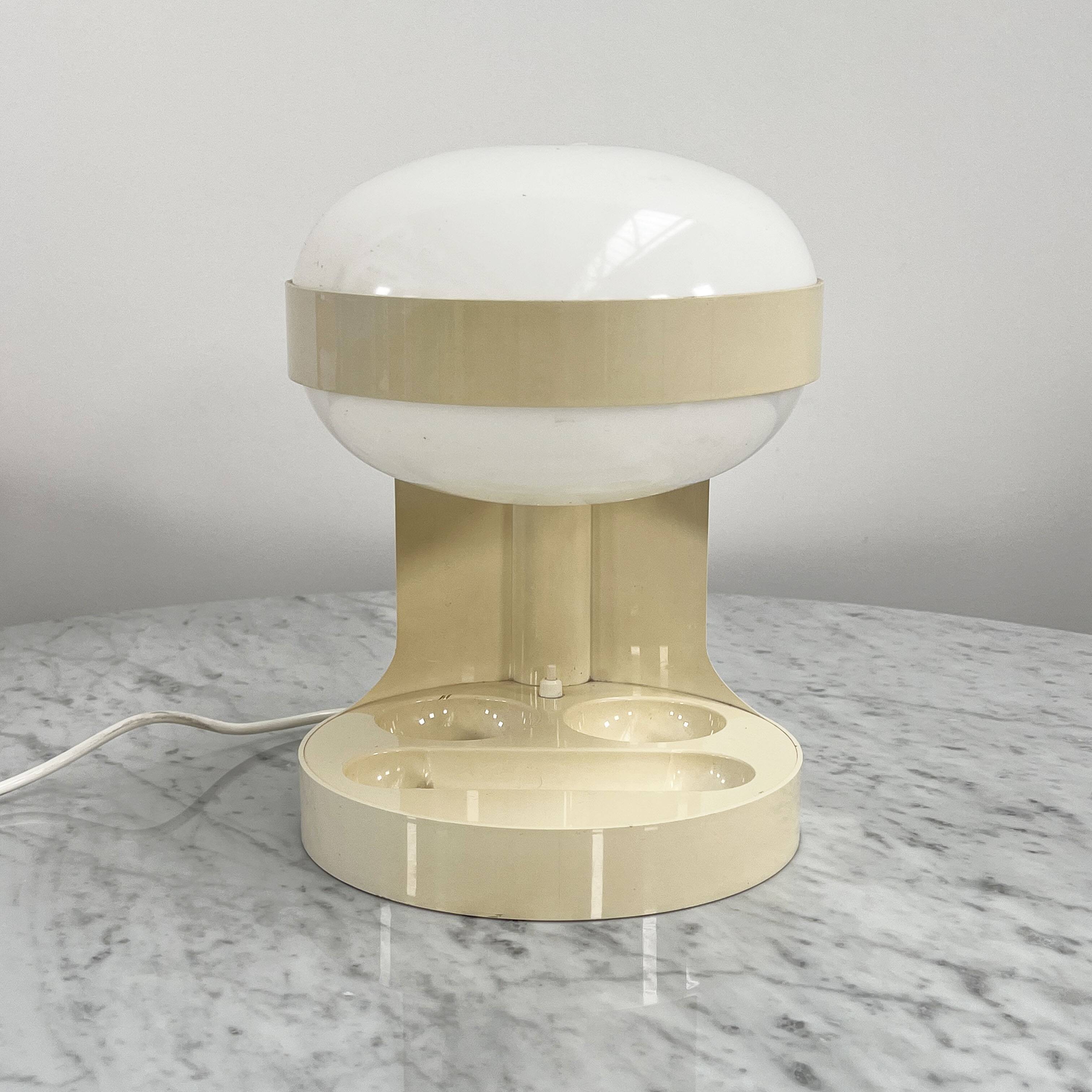 KD29 Beige table lamp by Joe Colombo for Kartell, 1970s