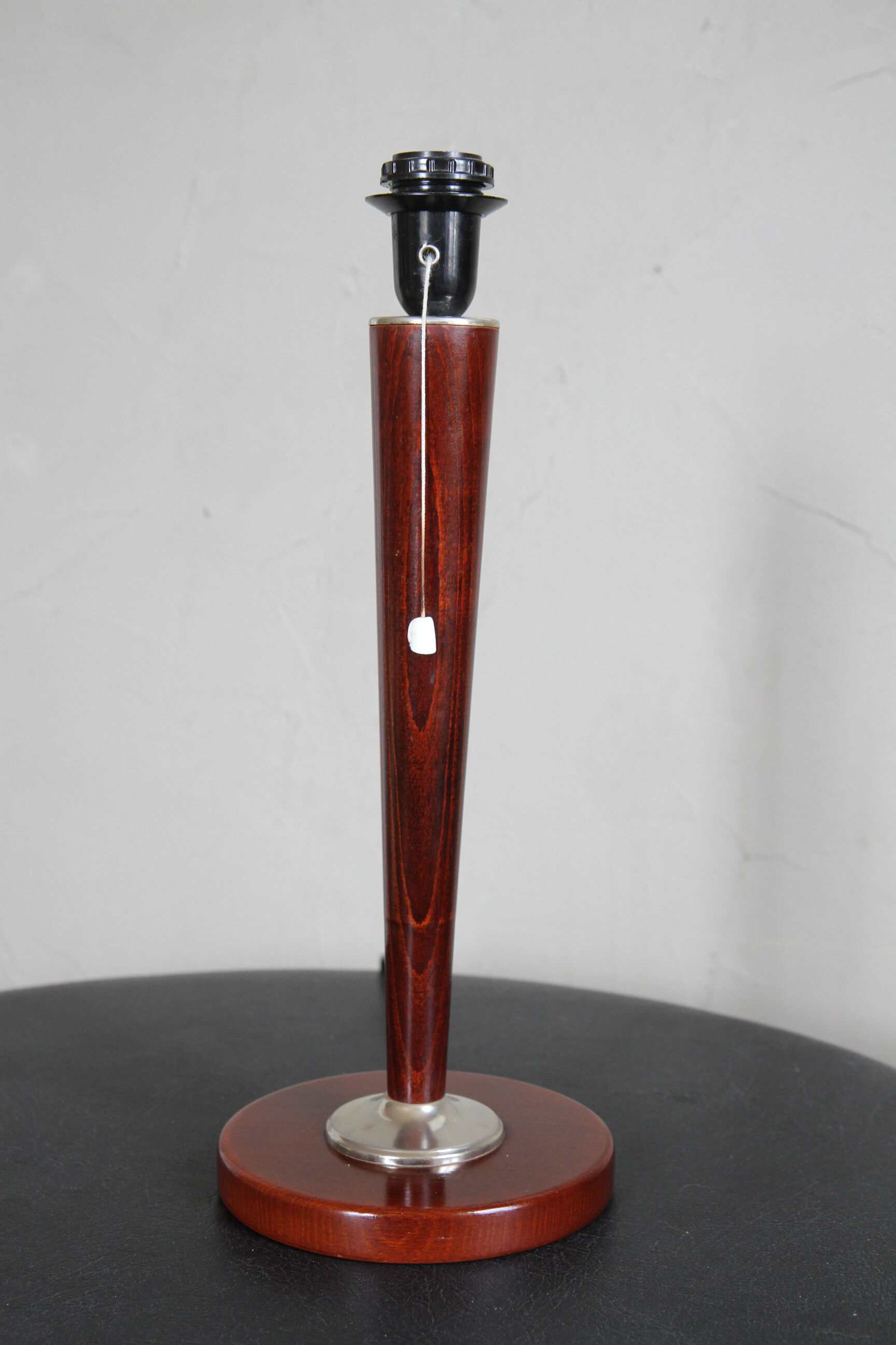 Mahogany lamp