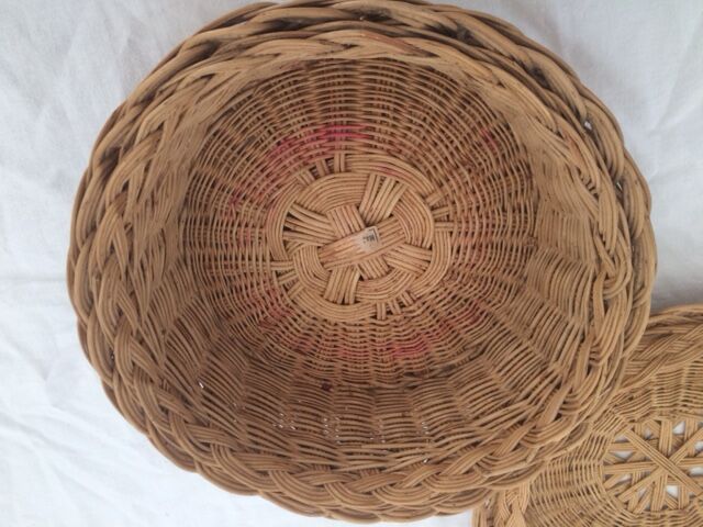 Basket glove wicker with cover