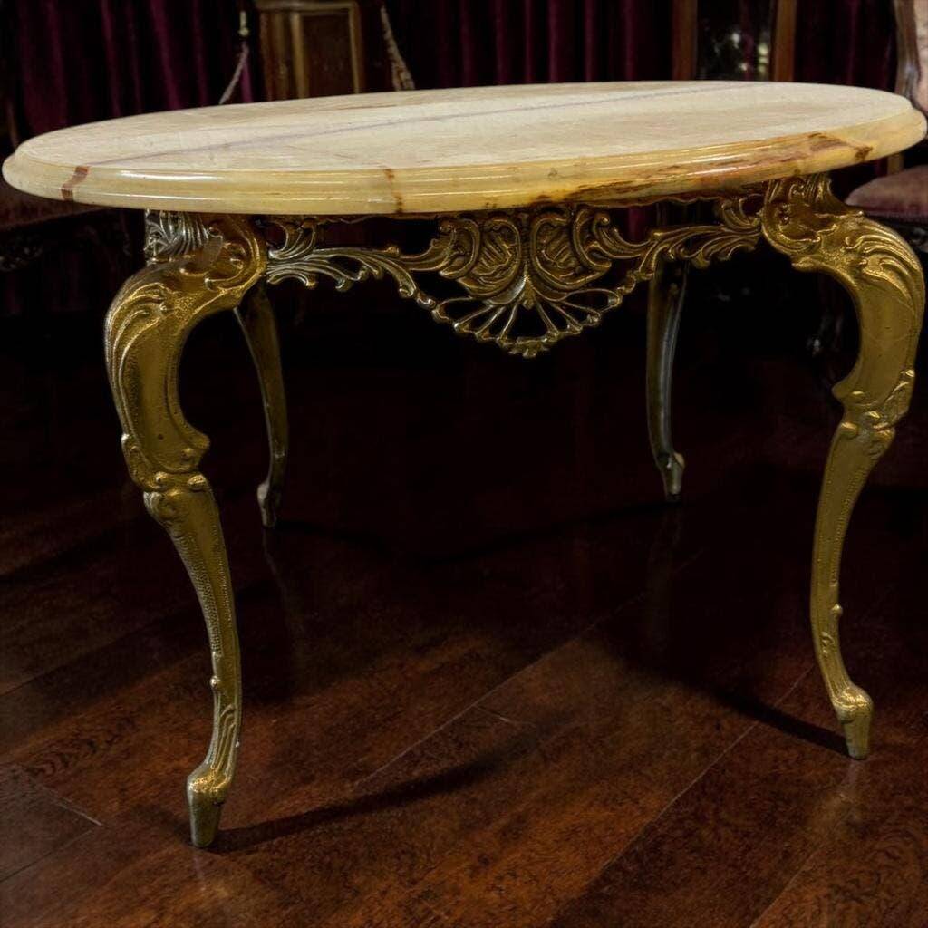 Table basse ronde vintage en laiton doré