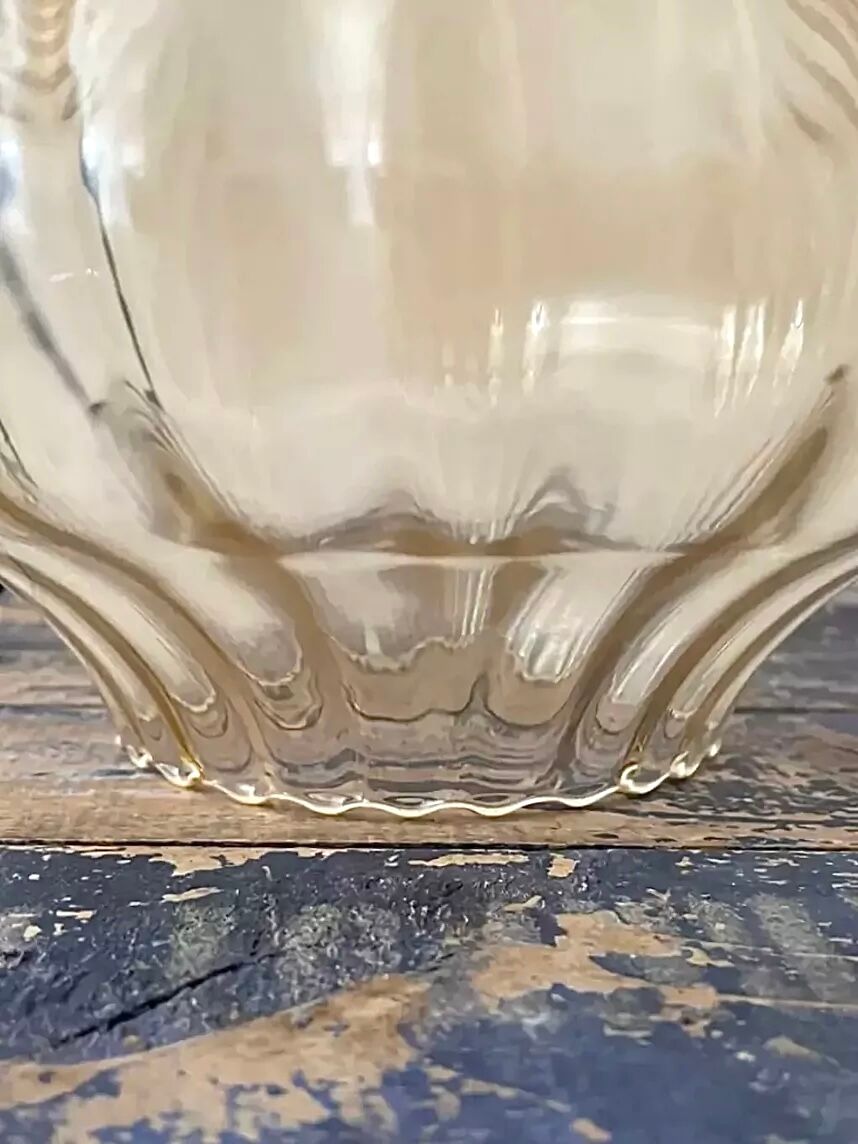 Vintage suspension lamp in amber glass