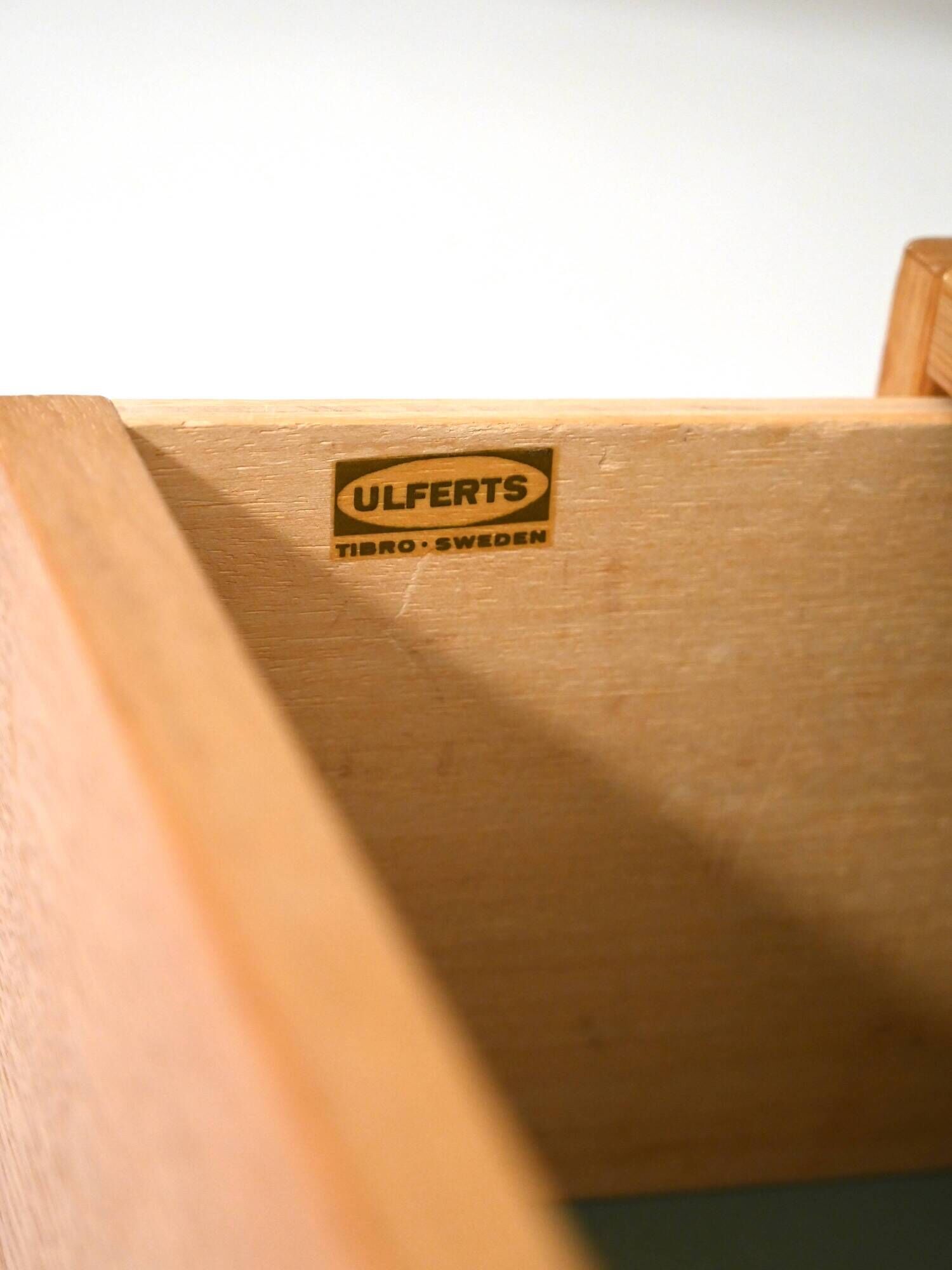 Chest of drawers - Vintage oak TV cabinet