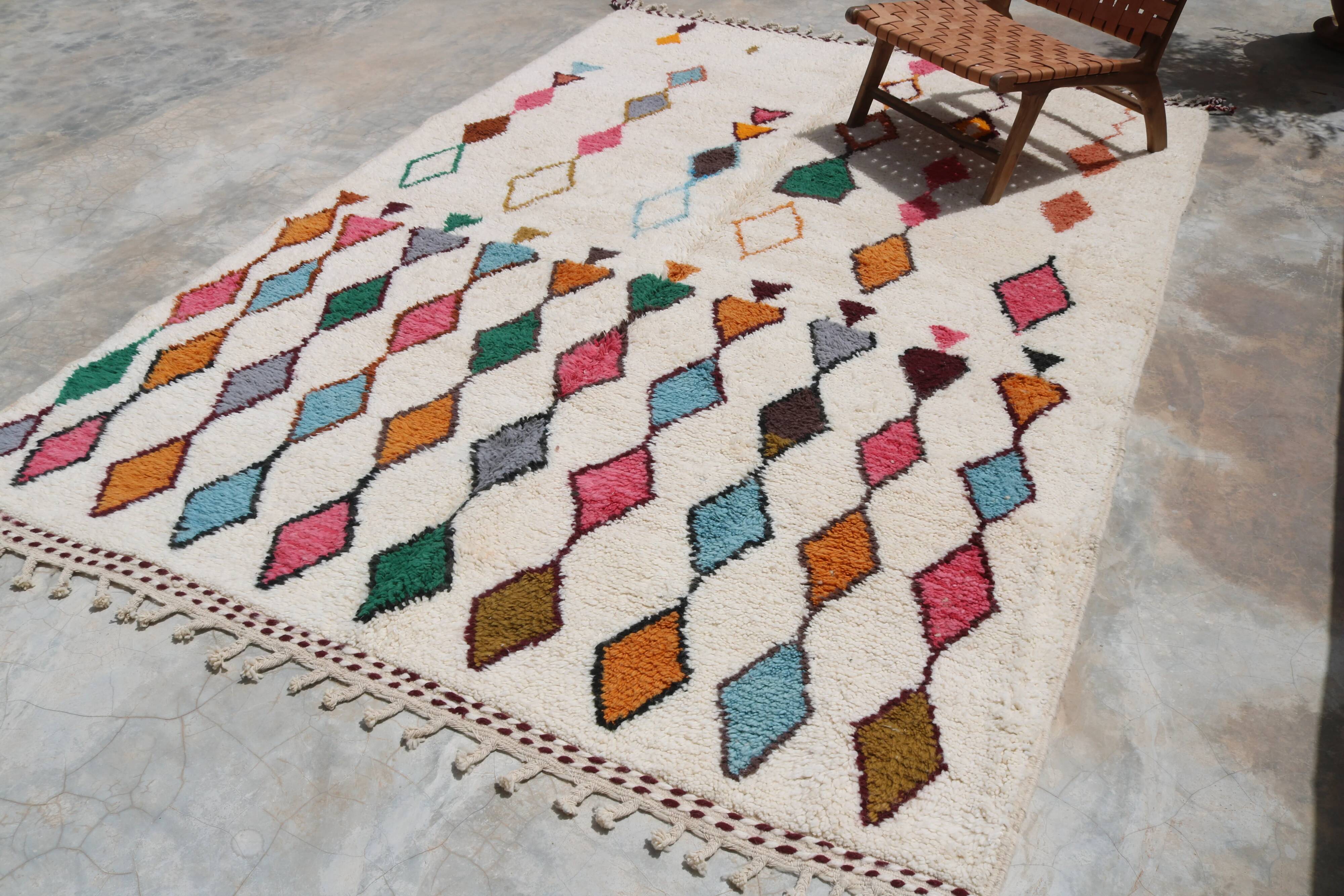 Large handmade colourful rug, 300 x 215 cm - G1075