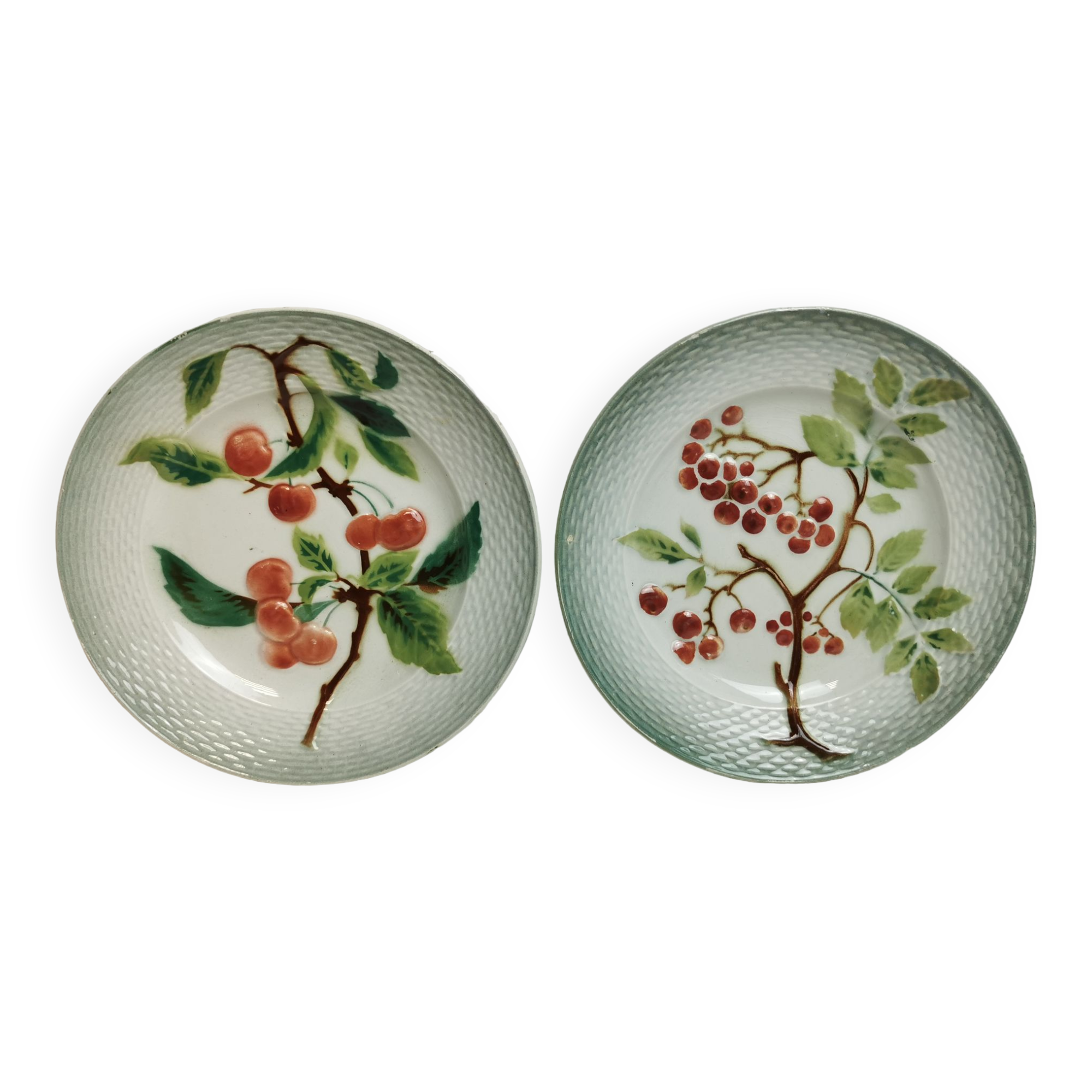 2 old plates st amand, 20 cm. barbotine, art nouveau 1900