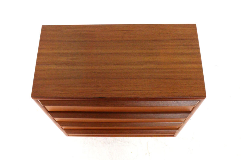 Commode 'Viborg' de GV Møbler