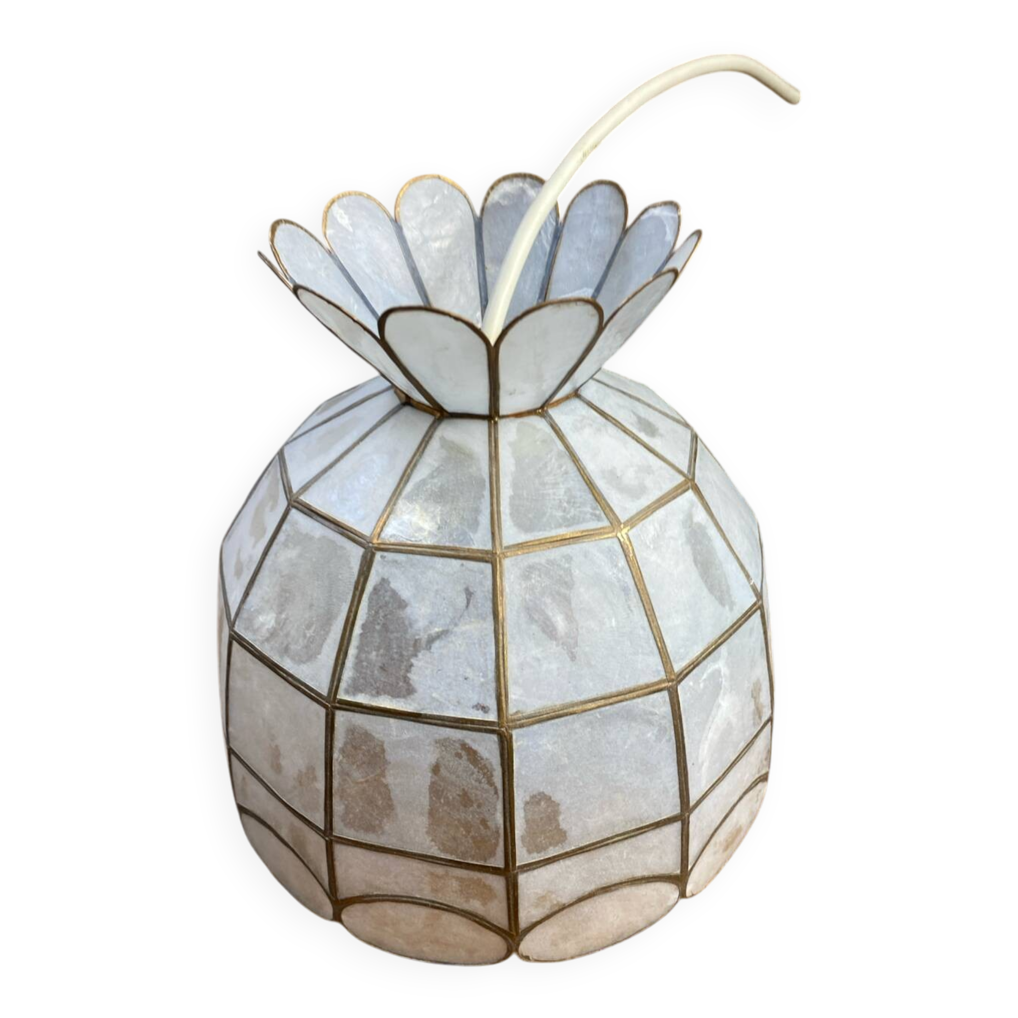 Suspension in white mother-of-pearl and brass
