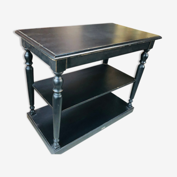 Wooden draper table