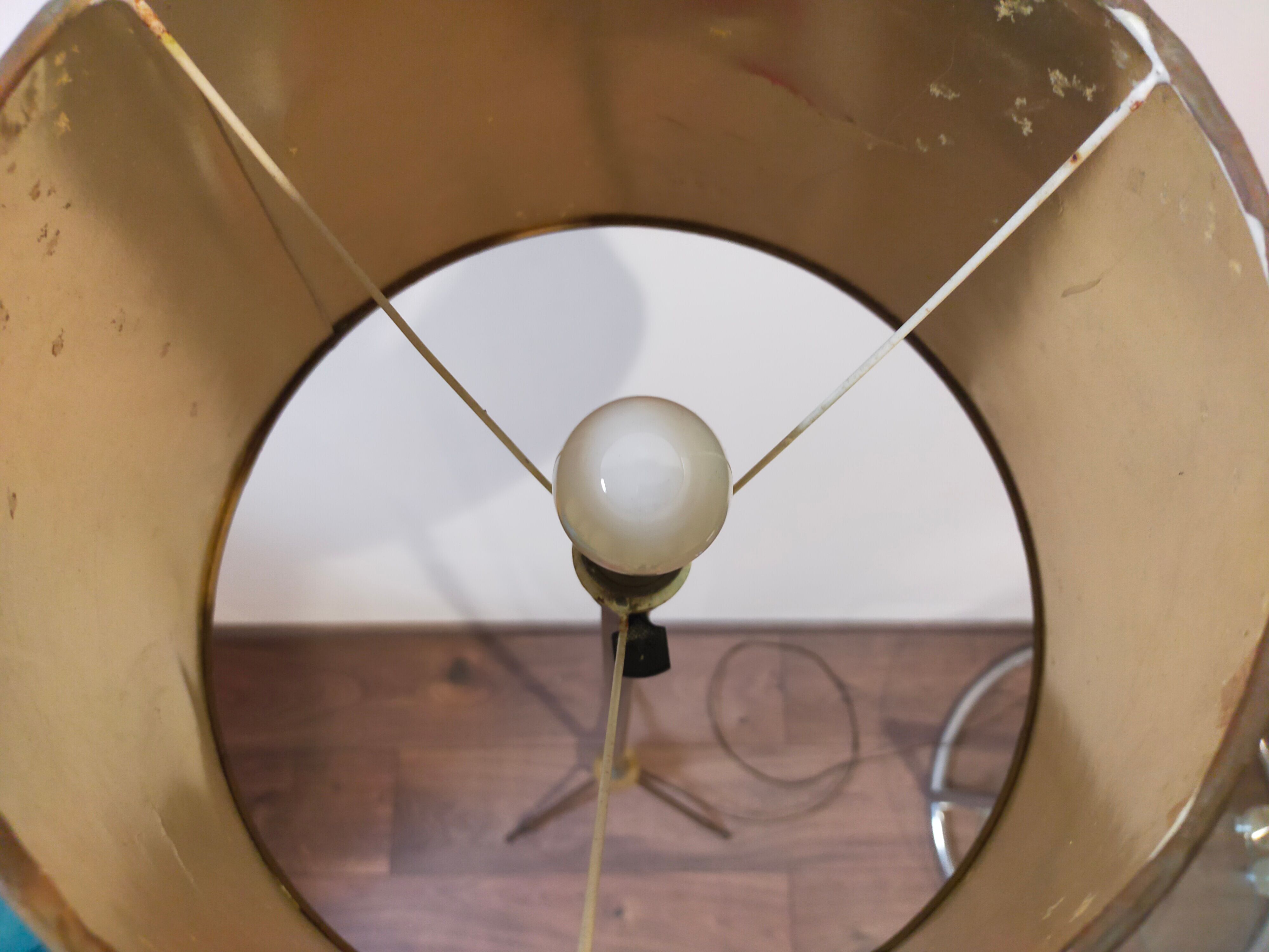 Lampadaire vintage en laiton