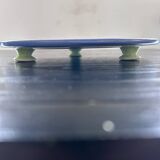Tripod pie dish