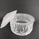 Lalique crystal box modelled as "Les Enfants".