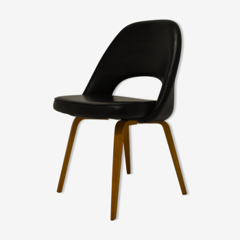 Chair model "conférence"  Eero Saarinen by Knoll