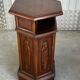 Meuble d’appoint hexagonal en bois d’acajou– XXe siècle