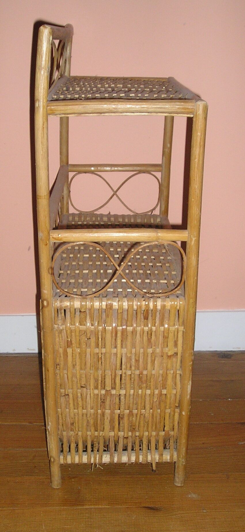 2-shelf, 2-door 1970/80 rattan furniture