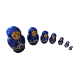 Russian trundle poupées. 7 Blue matriockas.