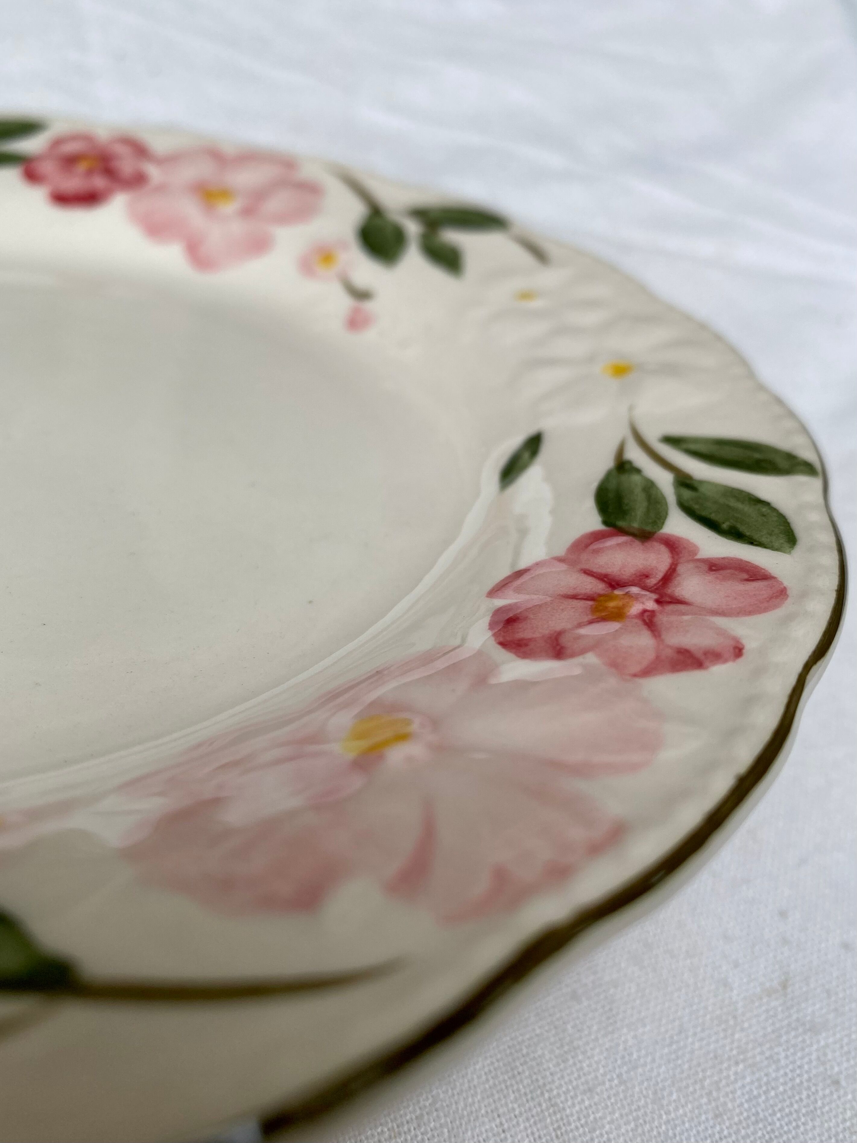 Assiettes fleuries