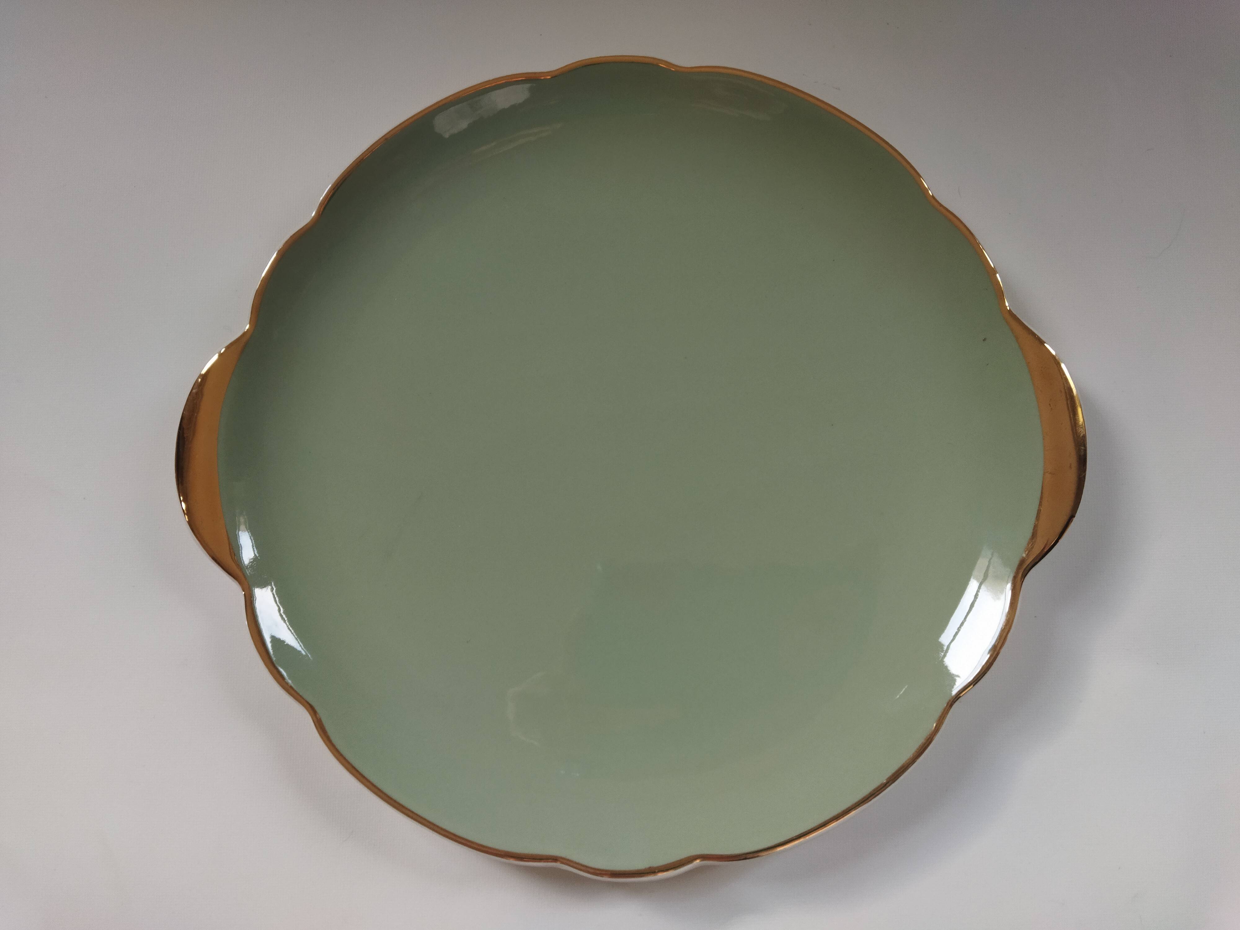 Villeroy & Boch celadon and gold pie dish