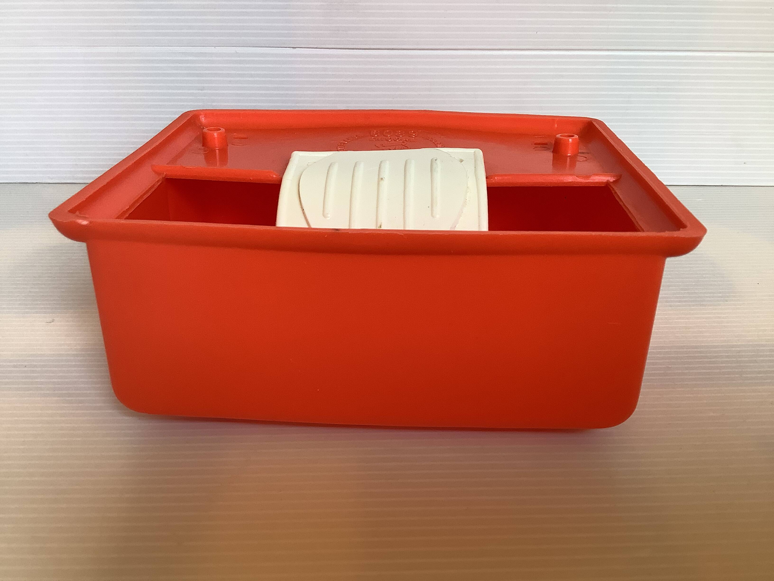 Syla toilet paper dispenser