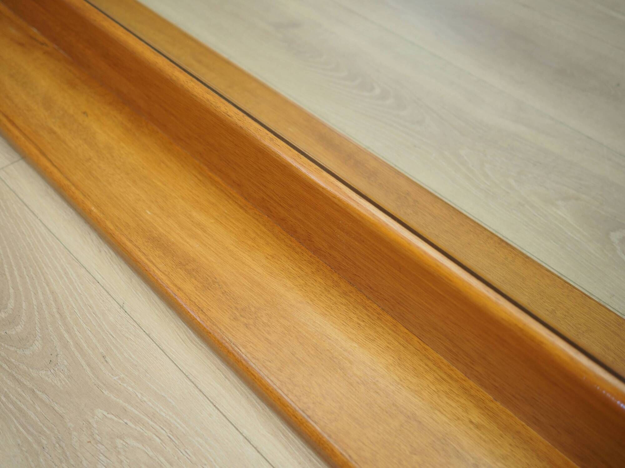 Mirror in mahogany frame, Italian design, 1970s, production: Italy