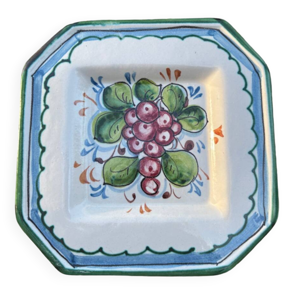 Petite coupelle en faience