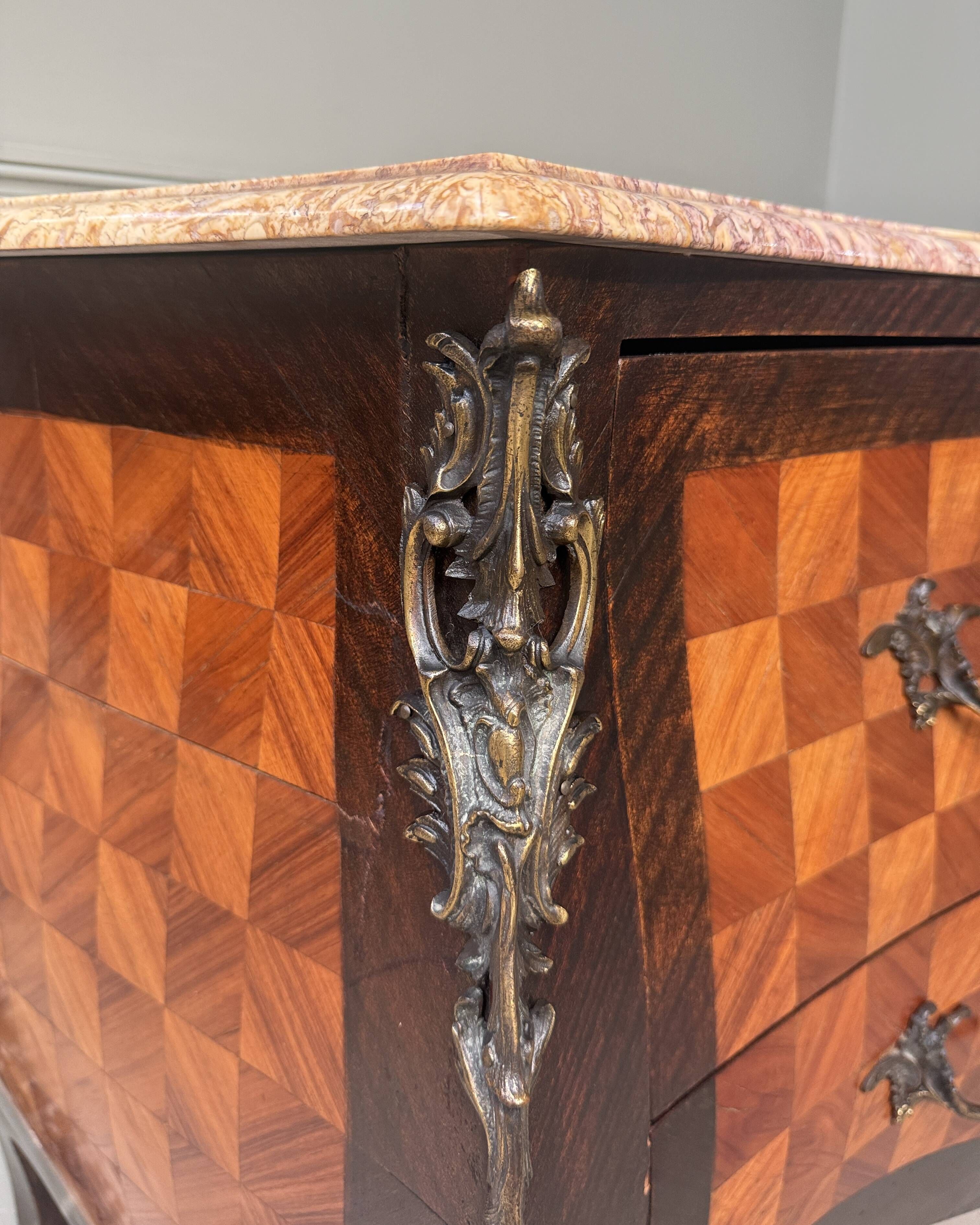 Louis XV jump commode