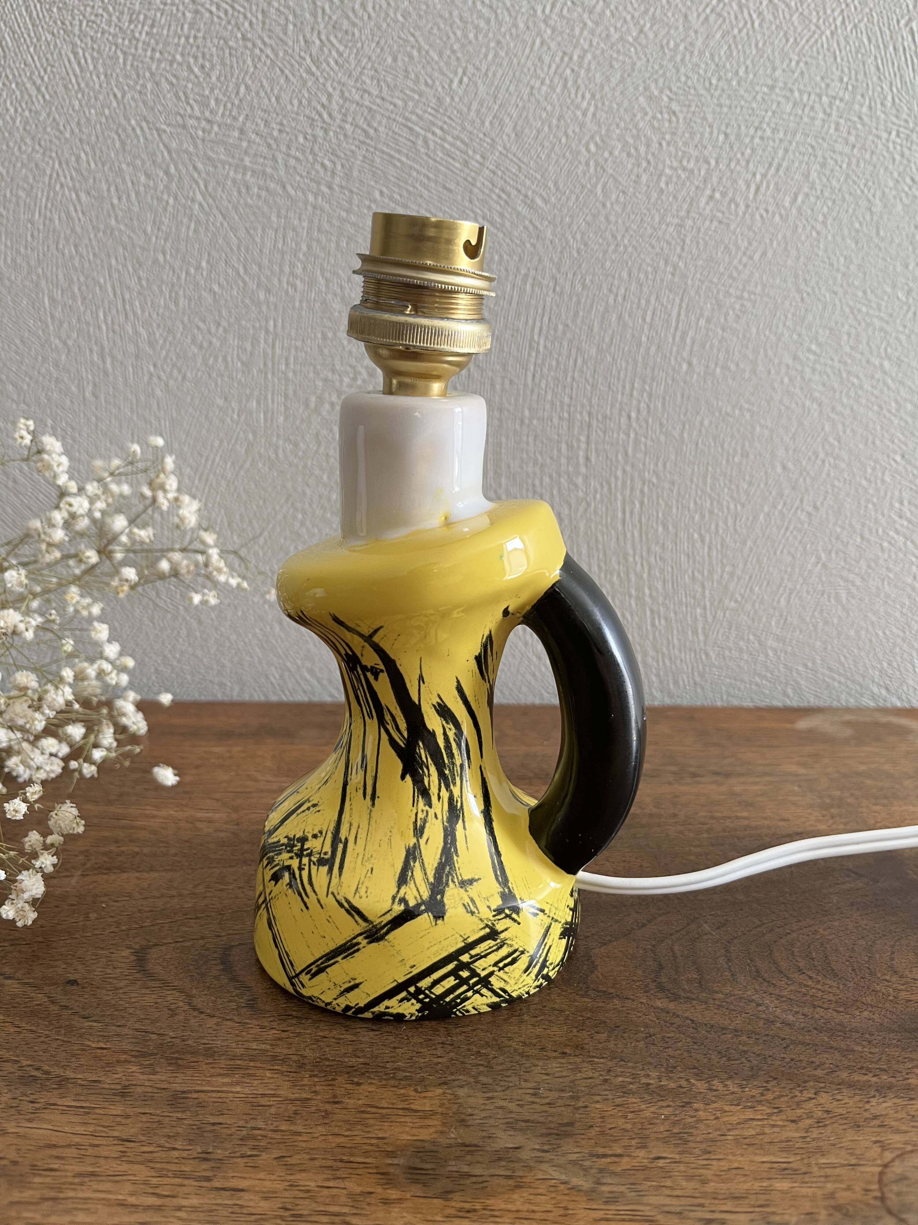 Vintage yellow and black ceramic lamp