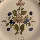 3 sweet pea plates, Samadet earthenware, 18th century