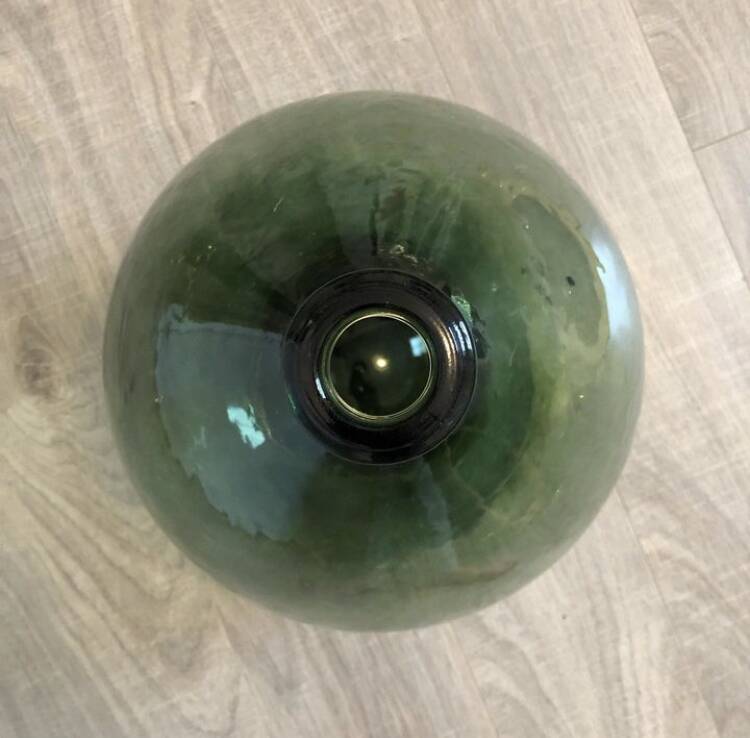 Dame Jeanne vintage green drop