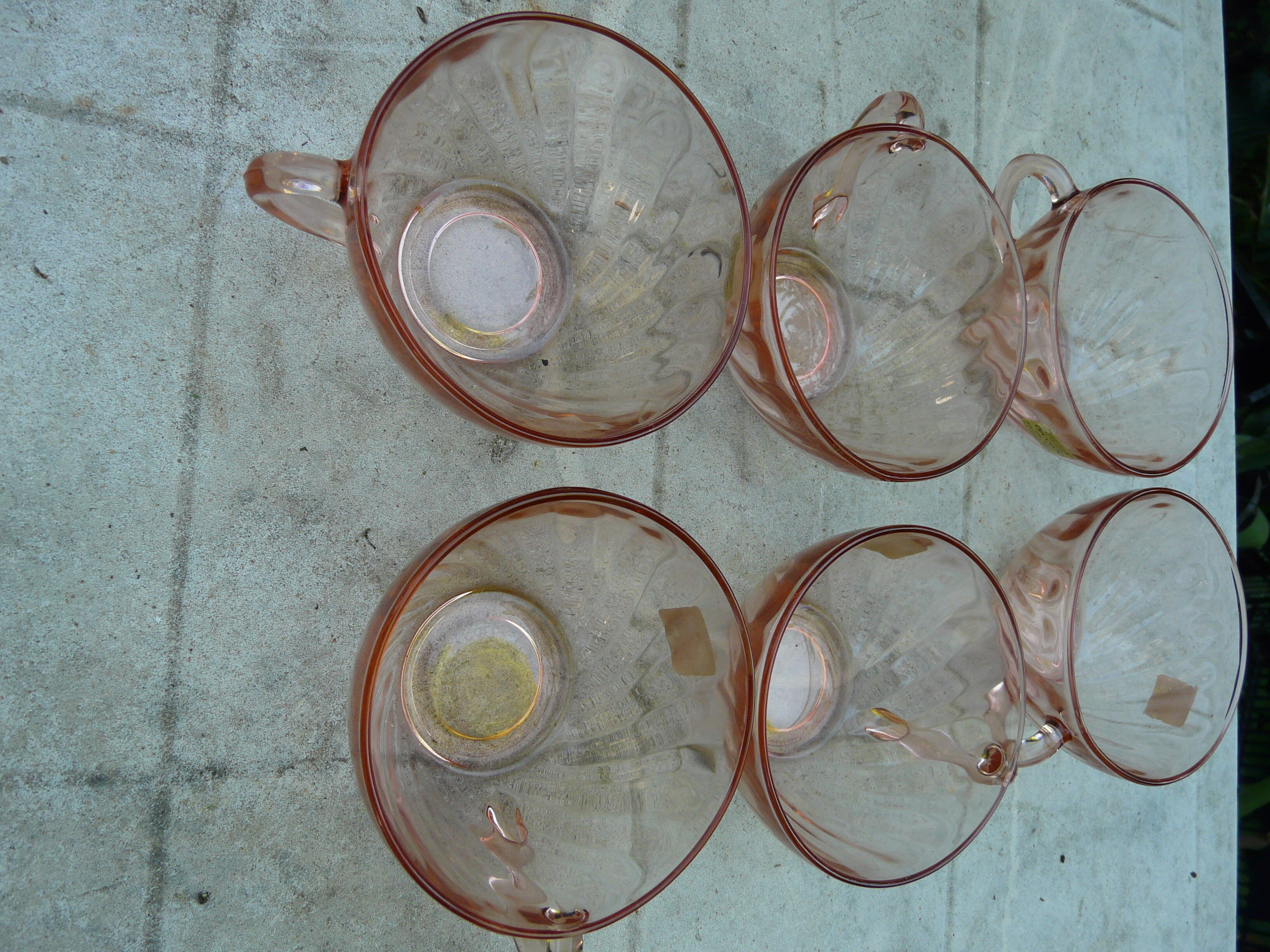 Set of 6 pink tea cups with rosaline sub-cup Arcoroc Luminarc