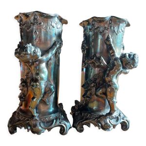 Paire de vases en métal parisien