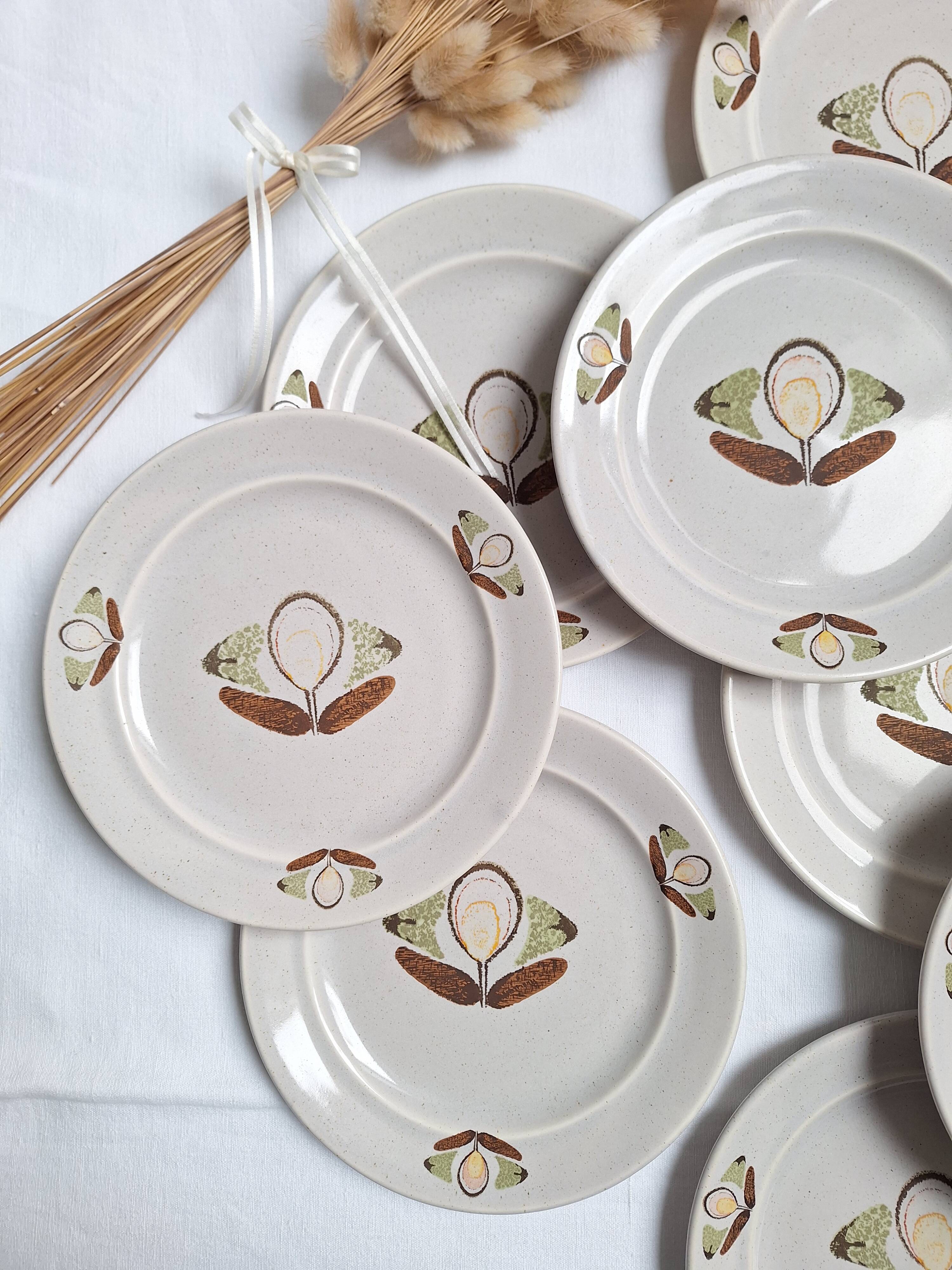 St Amand dessert plates 1970