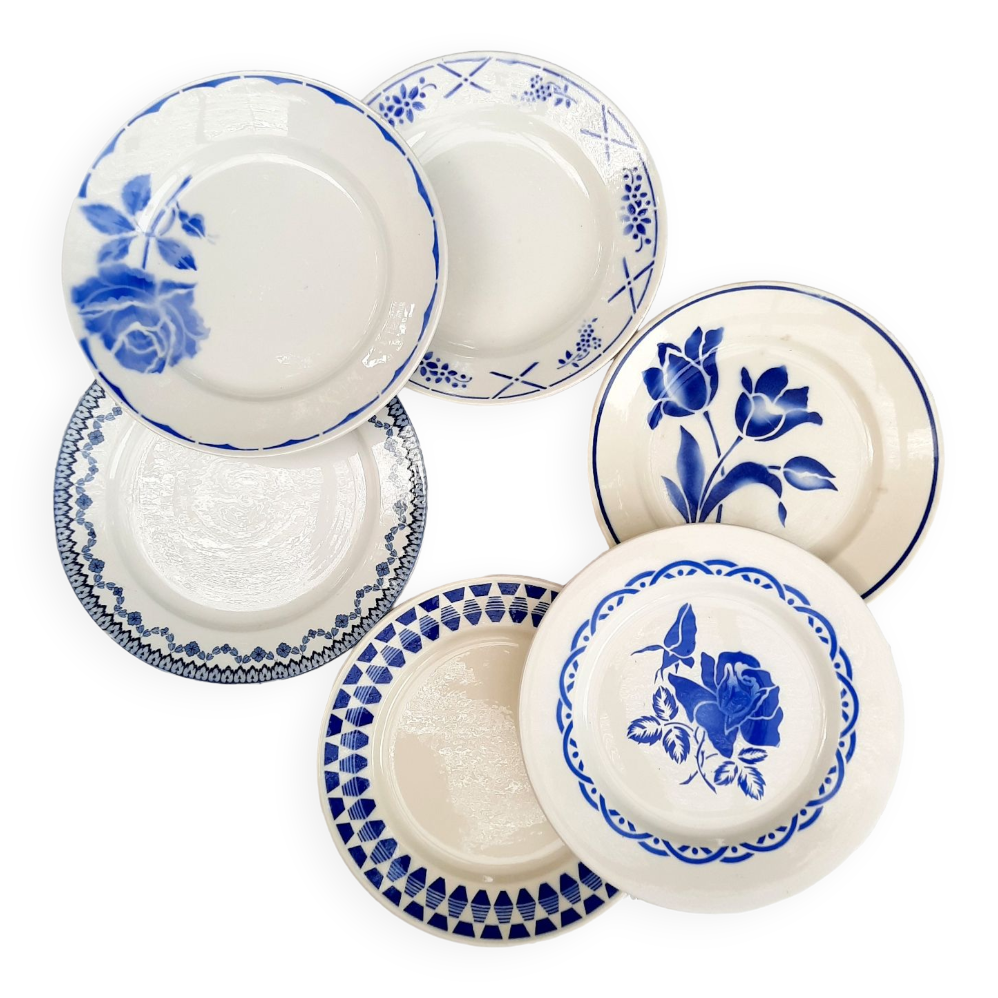 Mismatched flat plates in earthenware