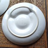 4 barbotine plates with artichoke pattern from Bordallo.