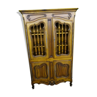 Armoire provençale