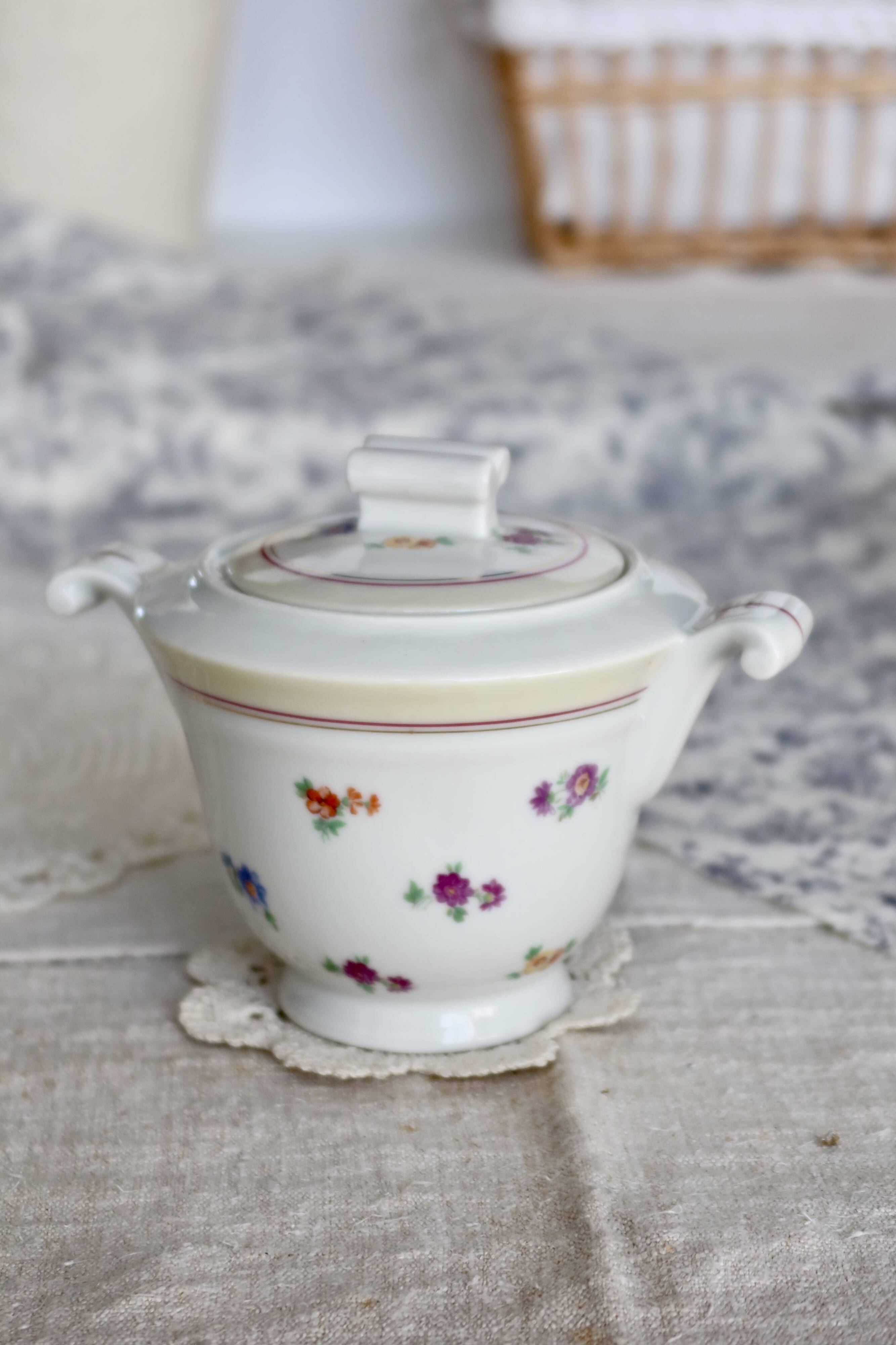 Vintage white porcelain sugar bowl with double handles - Floral decoration