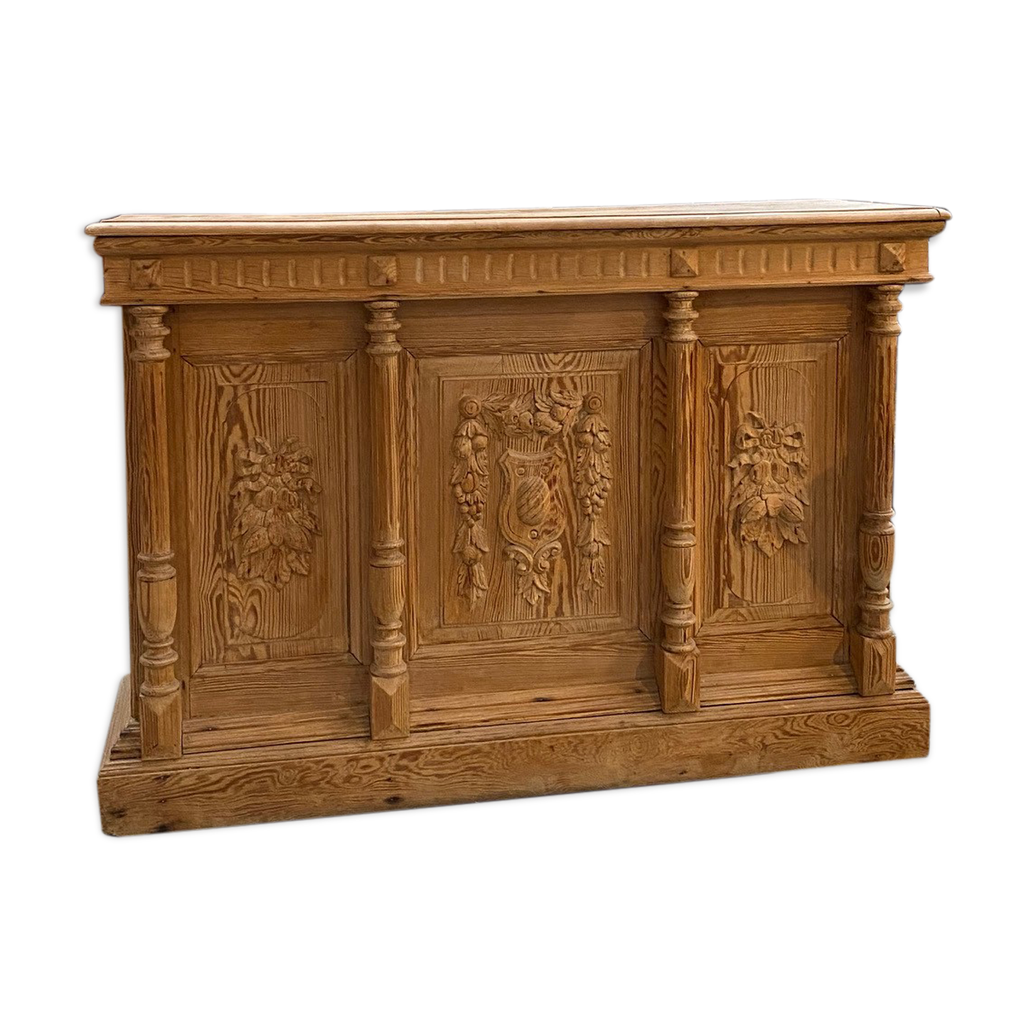 Flemish bar early 20th century